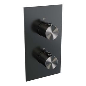 Producten/Brauer/Gunmetal%20Edition/ImageGallery/brauer-gunmetal-edition-3weg-inbouwthermostaat-rechthoekig-met-in-en-afbouwdelen-gunmetal-geborsteld-pvd-5gm5100-1.jpeg