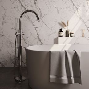 Producten/Brauer/Stripe/ImageGallery/brauer-stripe-vrijstaande-badmengkraan-set-01-met-staaf-handdouche-en-doucheslang-chroom-5ce337-1.jpeg
