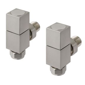 Producten/Eastbrook/Unknown/ImageGallery/angled-square-radiator-valve-pair-12037-1.jpeg