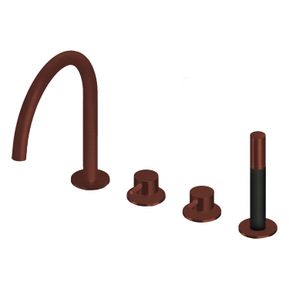 Producten/Lagoo/Garda/ImageGallery/badrandcombinatie-met-mengkraan-uitloop-2-mengkranen-en-handdouche-staaf-garda-brushed-copper-pvd-g3210bk-1.jpeg