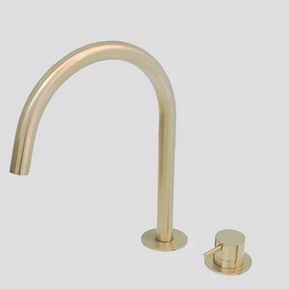 Producten/Lagoo/Garda/ImageGallery/wastafelmengkraan-2gats-met-draaibare-uitloop-medium-garda-brushed-champagne-pvd-g1230pg-1.jpeg