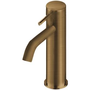 Producten/Lagoo/Garda/ImageGallery/wastafelmengkraan-medium-garda-brushed-brass-pvd-g1102bb-1.jpeg