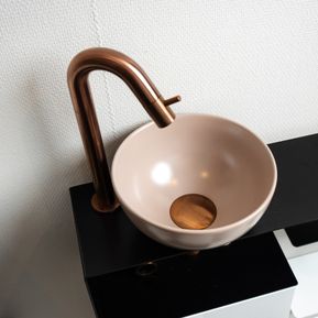Producten/Loutro/Mc%20Mini/ImageGallery/waskom-loutro-mc-mini-rond-24x24x12-cm-taupe-1034-1.jpeg