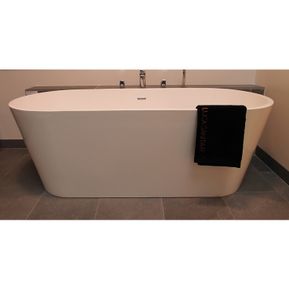 Producten/Luca%20sanitair/Vasca/ImageGallery/vrijstaand-bad-van-mineral-stone-met-overloop-170x76x57h-120kg-incl-afvoerset-klikplug-chroom-sifon-met-flex-afvoerpijp-4050mm-sifon-steekt-6cm-uit-luva1700-1.jpeg