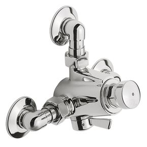 Producten/Tres/Colectividades/ImageGallery/tres-colectividades-chroom-wandgemonteerde-douchemengkraan-m-temperatuurselector-tegenoverliggende-inlaten-m-uitschuifbare-aansluitingen-en-terugslagkleppen-waterstroom-16-lmin-112162-1.jpeg