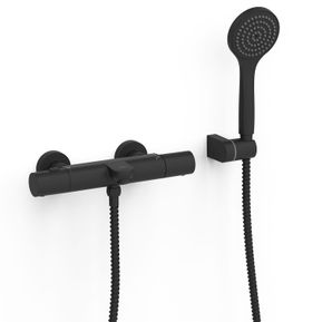 Producten/Tres/Flat/ImageGallery/tres-flat-matt-black-overwall-thermostatische-mengkraan-voor-bad-en-douche-antikalk-Ø-100-mm-handdouche-verstelbare-steun-voor-handdouche-satijnen-slang-abs-ronde-handgreep-19017419nm-1.jpeg